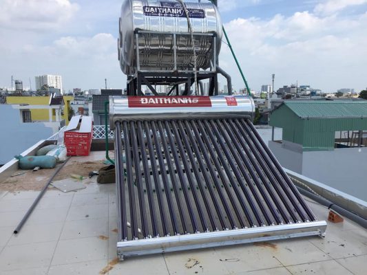 Mua máy nước nóng năng lượng mặt trời đại thành tại Quận 3 ở đâu?