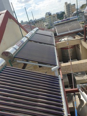 Thiết kế bên ngoài của máy nước nóng năng lượng mặt trời